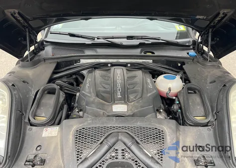 2015 Porsche Macan Turbo z USA, uszkodzony, nr VIN WP1AF2A52FLB94223